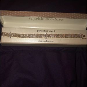 Pure silver plated with diamond accent